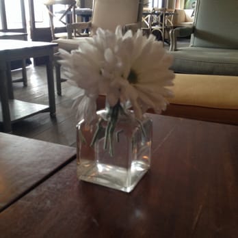 Artisan - Tasteful touches - New American Near Me - Southport, Connecticut
