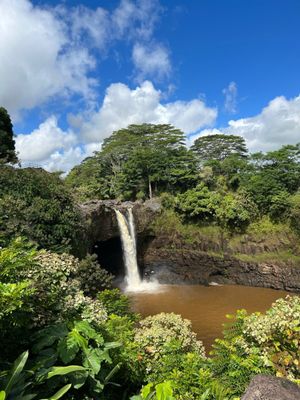 Wailuku River State Park by null