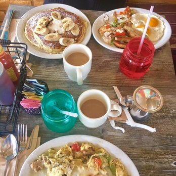 The Pan - Pizza Near Me - Gardena, California