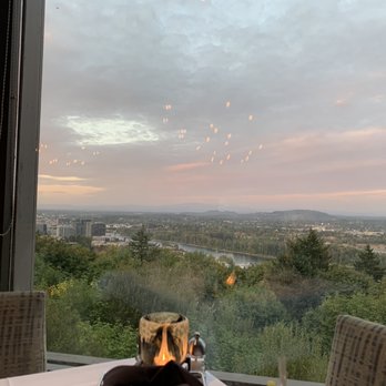 Chart House - The view - Seafood Near Me - Portland, Oregon Chart House - The view - Seafood Near Me - Portland, Oregon