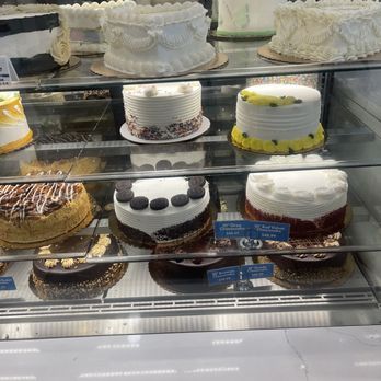 Yia Yia's Bakery - Buttercream cake - Bakeries Near Me - Baltimore, Maryland Yia Yia's Bakery - Buttercream cake - Bakeries Near Me - Baltimore, Maryland
