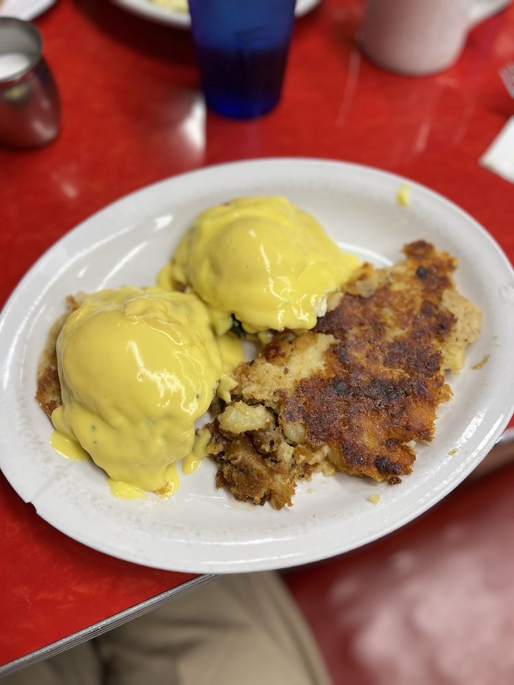 Food from Knotty Pine