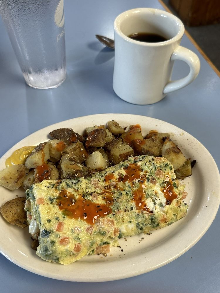 JAKE’S RESTAURANT & COFFEE SHOP Updated November 2024 89 Photos