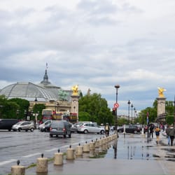 Sandeman's New Paris Tours