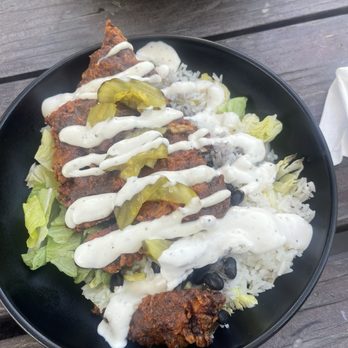 Twin Oaks Roadhouse - * * Nashville Bowl - Bars Near Me - Penngrove, California