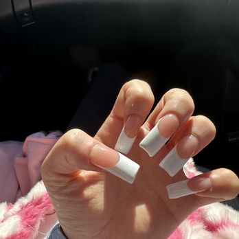 Lavish Nails Salon - Nail Salons Near Me - Martinez, California Lavish Nails Salon - Nail Salons Near Me - Martinez, California