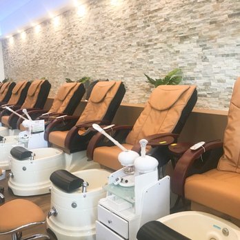Show Nails&Spa - Pedicure chairs - Nail Salons Near Me - North Smithfield, Rhode Island Show Nails&Spa - Pedicure chairs - Nail Salons Near Me - North Smithfield, Rhode Island