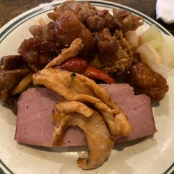 Red Apple Buffet - Chicken, beef, shrimp, vegetables, ham.