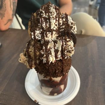 The Yard Milkshake Bar - More cookies please milkshake - Ice Cream & Frozen Yogurt Near Me - Columbus, Ohio