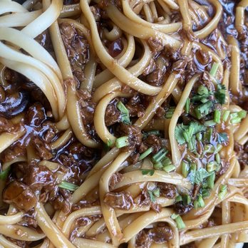 Ma Ma Wok - Zhajiangmian - Chinese Near Me - Charlotte, North Carolina