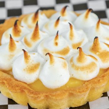 La Puna Empanadas - Lemon Pie - Pastry - Food Trucks Near Me - Glendale, California La Puna Empanadas - Lemon Pie - Pastry - Food Trucks Near Me - Glendale, California
