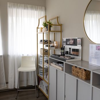 Spatacular Skin - Makeup Artists Near Me - Madison, Wisconsin Spatacular Skin - Makeup Artists Near Me - Madison, Wisconsin