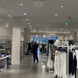 H&M