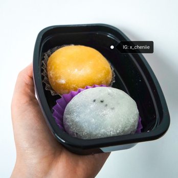 Sasaki Fine Pastry - Nice takeout box - Patisserie/Cake Shop Near Me - Markham, Ontario