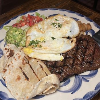 F&D Cantina - Mexican Near Me - Orlando, Florida F&D Cantina - Mexican Near Me - Orlando, Florida