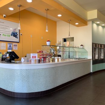 Tutti Frutti - Toppings counter with many choices - Ice Cream & Frozen Yogurt Near Me - Montclair, California Tutti Frutti - Toppings counter with many choices - Ice Cream & Frozen Yogurt Near Me - Montclair, California