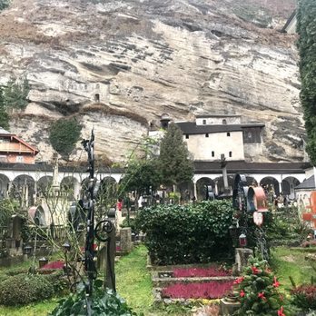 Stiftskirche St. Peter - Cemetery - Churches Near Me - Salzburg, 5