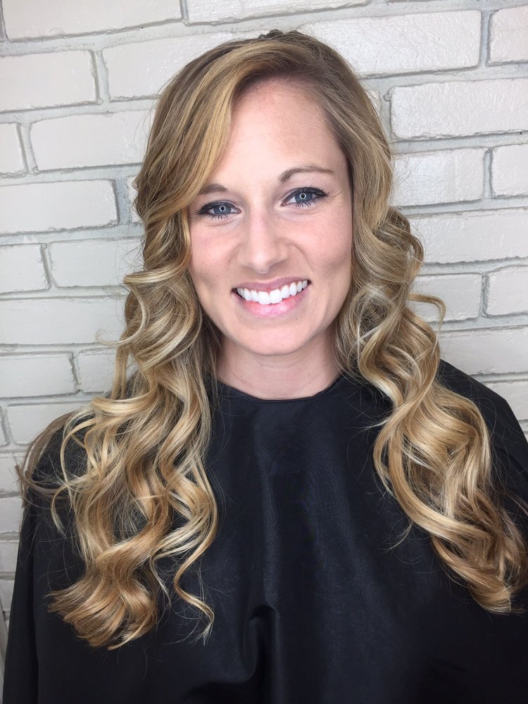 HAIR THE WRIGHT WAY Updated June 2024 10 Photos 4903 Starkey Rd