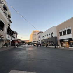 Wushiland Boba - View from center of Paseo plaza