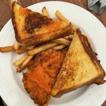 Cafe Pamlico - Chicken Sandwich - Seafood Near Me - Buxton, North Carolina Cafe Pamlico - Chicken Sandwich - Seafood Near Me - Buxton, North Carolina