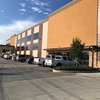 Blackhawk Self Storage - Self Storage Near Me - Houston, Texas