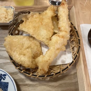 Zaru - Traditional chicken & shrimp tempura. - Japanese Near Me - Orlando, Florida