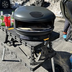 BBQ Pit Stop - My Gozney Arc XL - a great tailgate pizza option