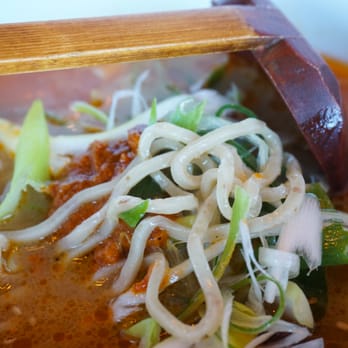 Shiki Menya - Ramen Close Up, Kara Miso Garlic Ramen - Ramen Near Me - Calgary, Alberta
