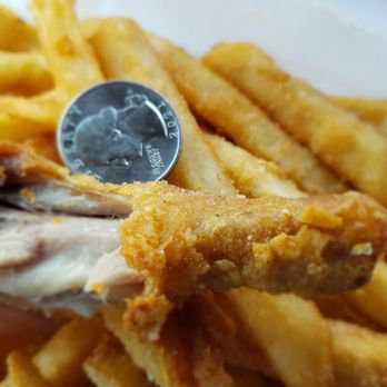 JJ Fish & Chicken - Tiny chicken pieces - Chicken Wings Near Me - Milwaukee, Wisconsin JJ Fish & Chicken - Tiny chicken pieces - Chicken Wings Near Me - Milwaukee, Wisconsin