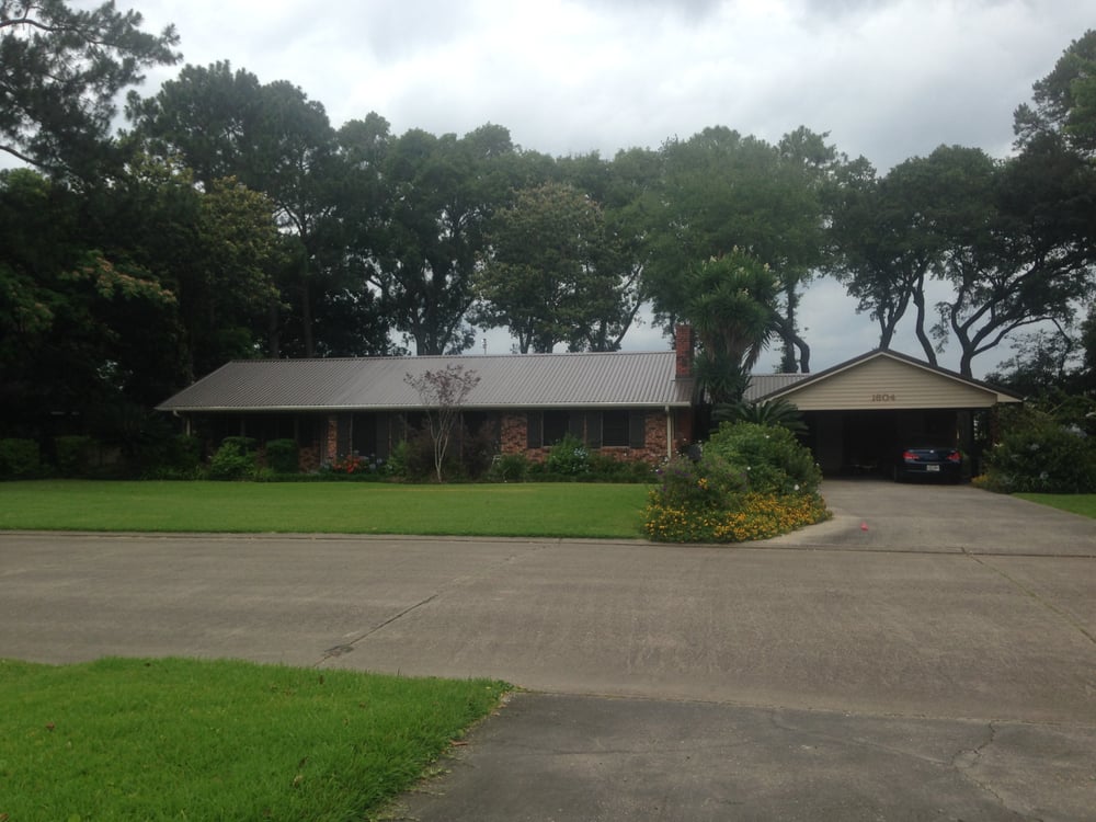 Slide of Randy's Total Renovations