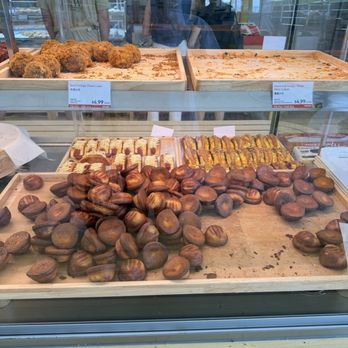 Dusu Bakery - Bakeries Near Me - Temple City, California