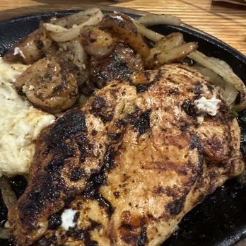 Applebee's Grill + Bar - American Near Me - Warrenton, Missouri Applebee's Grill + Bar - American Near Me - Warrenton, Missouri