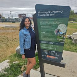 North Riverfront Trail - Entrance to the trail!