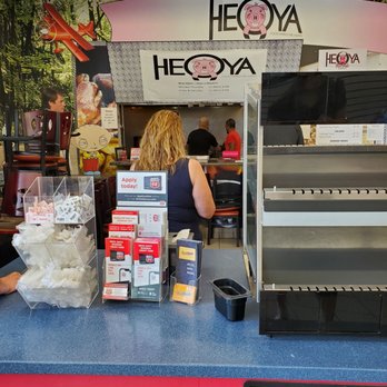Heoya - a woman behind the counter at the heoya heoya - Korean Near Me - Lincoln, Nebraska Heoya - a woman behind the counter at the heoya heoya - Korean Near Me - Lincoln, Nebraska