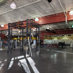 Golds Gym