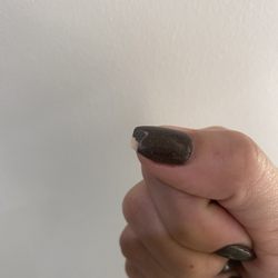 Fine Touch Nails 1