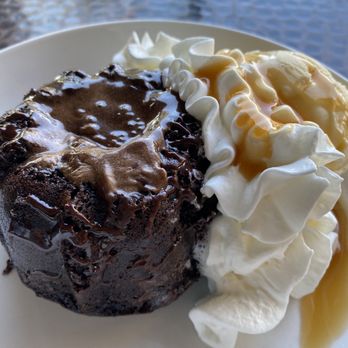 Verrado Grille - Molten cake - American Near Me - Buckeye, Arizona