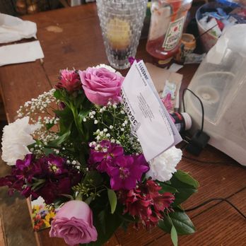 Conroy's Flowers - 87.00 arrangements - Florists Near Me - Victorville, California