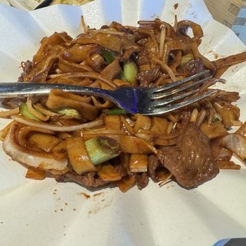 Mr. Dim Sum - Beef chow fun 5/5 - Dim Sum Near Me - Tukwila, Washington