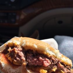 McDonald's - RAW hamburger