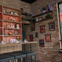 Electric Piggy BBQ - Interior
