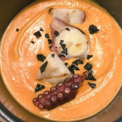 Edición Limitada Espacio Gastronómico - Salmorejo y pulpo
