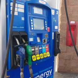 Country Club Exxon
