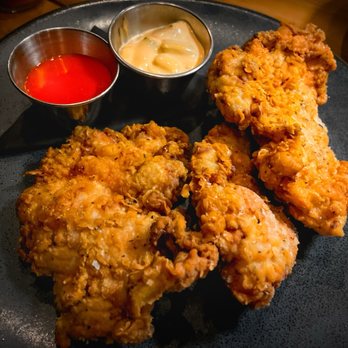 OddBird - BUTTERMILK FRIED CHICKEN Pasture Raised, Antibiotic & Hormone Free, Ontario Boneless, Skinless Chicken Thighs - Canadian (New) Near Me - St. Catharines, Ontario