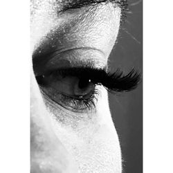 Bladerunner Hair Nail & Skin - NovaLash Eyelash Extensions-Americn Volume