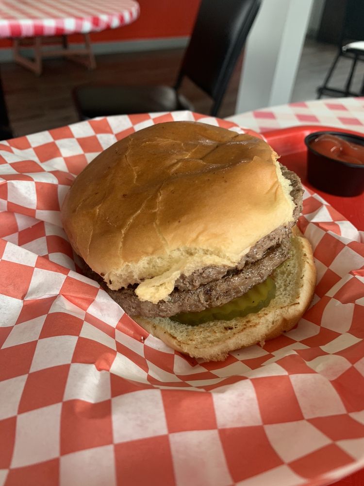 DAIRY BARN Updated October 2024 14 Photos & 14 Reviews 103 St