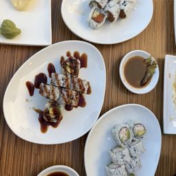 Unagi roll, california roll, Spicy Tuna Roll Unagi roll, california roll, Spicy Tuna Roll