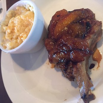 Bumbleberry Flats - Sweet Tea Pork-Chop & Grits - American Near Me - Laughlin, Nevada