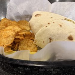Walnut Grove Bar & Grill - Chicken wrap with chips