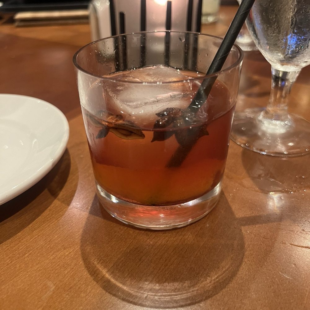 Carrol's Creek Cafe - Vanilla Old fashion - Seafood Near Me - Annapolis, Maryland Carrol's Creek Cafe - Vanilla Old fashion - Seafood Near Me - Annapolis, Maryland